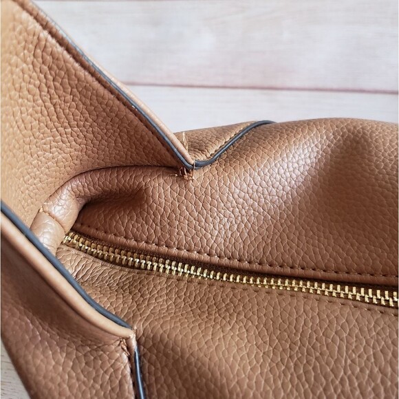 Calvin Klein Pebbled Faux Vegan Leather Ivy Novelty Hobo Satchel Caramel - Picture 13 of 14